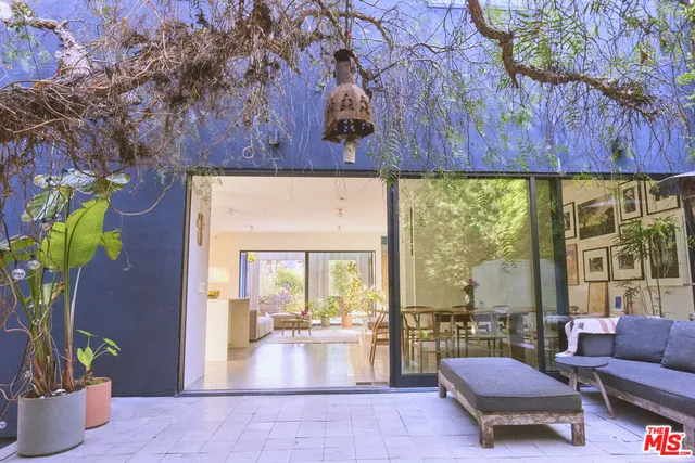 $2,795,000 | 906 Superba Avenue, Venice, CA 90291