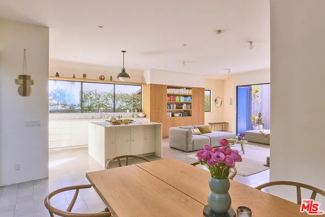 $2,795,000 | 906 Superba Avenue, Venice, CA 90291