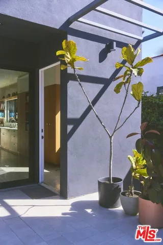 $2,795,000 | 906 Superba Avenue, Venice, CA 90291