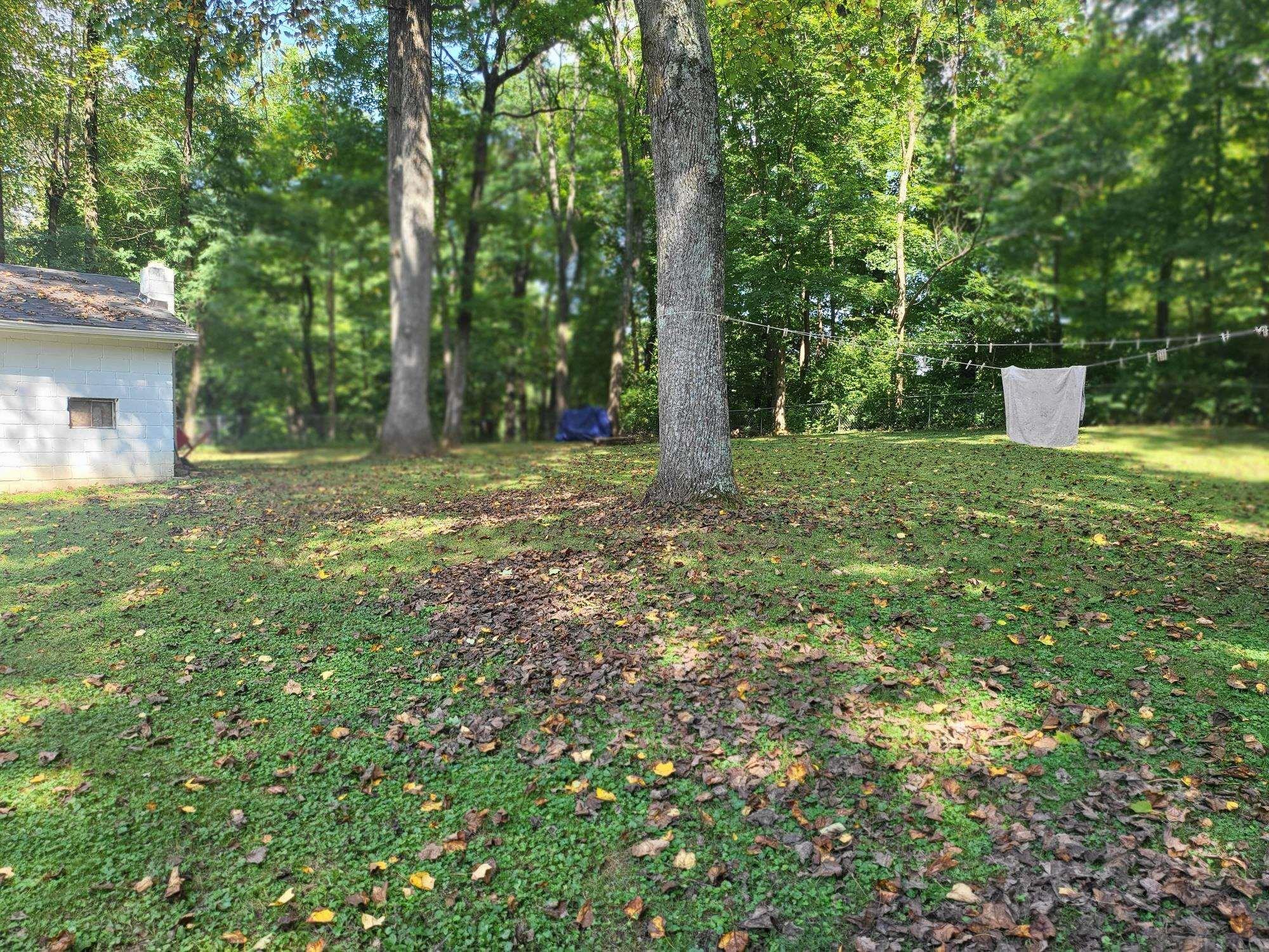 5121 Cardwell Road Bloomington, IN 47403 - Photo 4 of 19