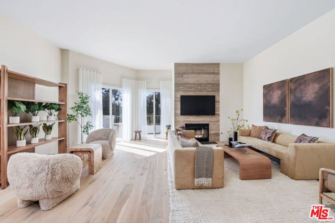 6487 Cavalleri Road, Unit 432 Malibu, CA 90265 - Photo 3 of 13