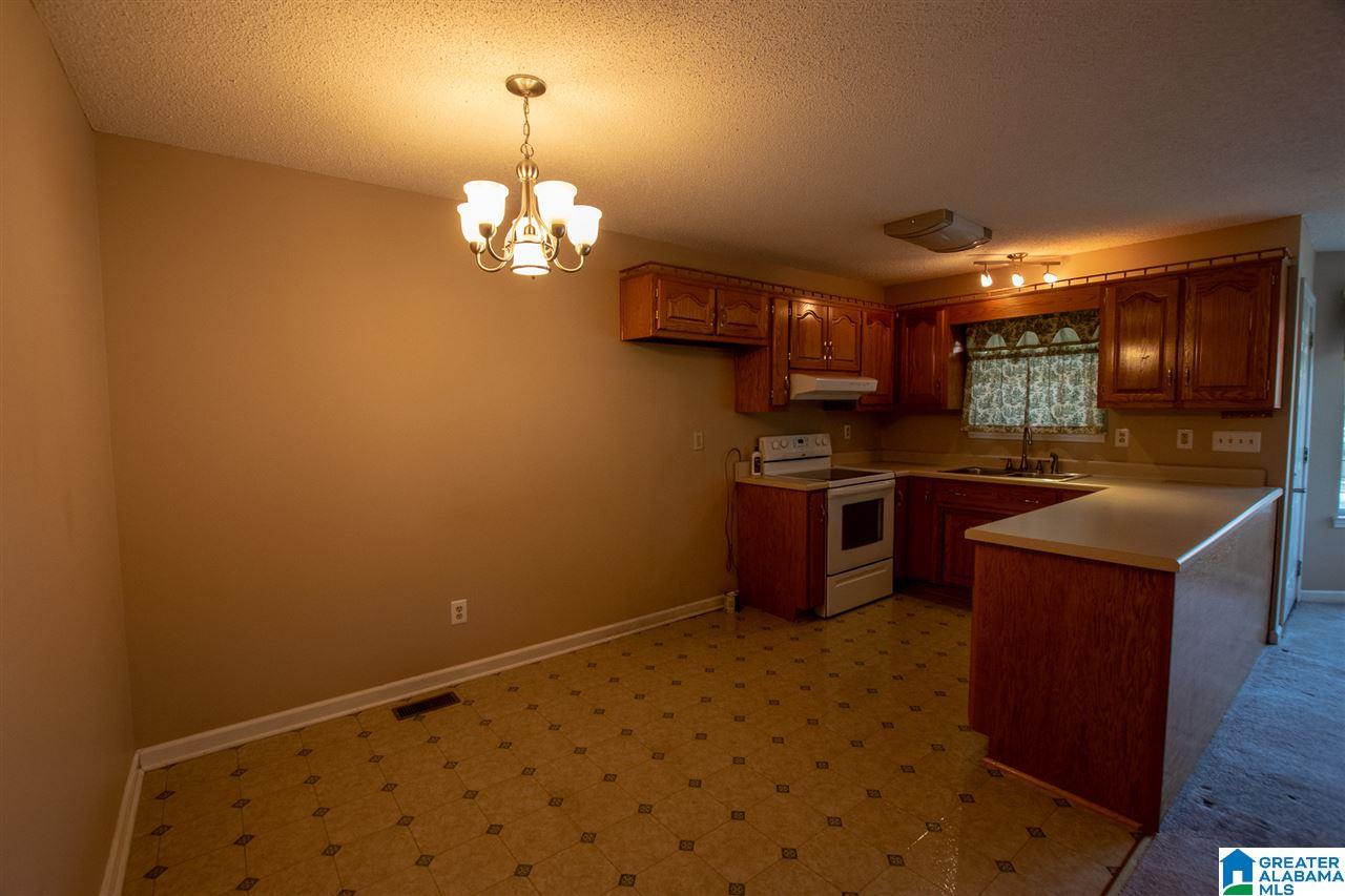 210 2nd Street East Warrior, AL 35180 - Photo 10 of 29