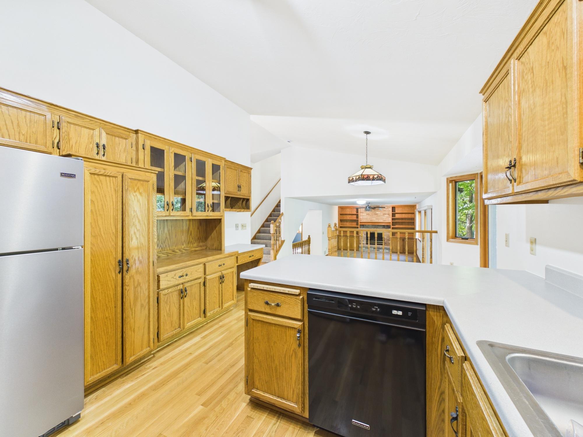 1952 Park Ridge Court Chaska, MN 55318 - Photo 17 of 40 Gallery Image 17