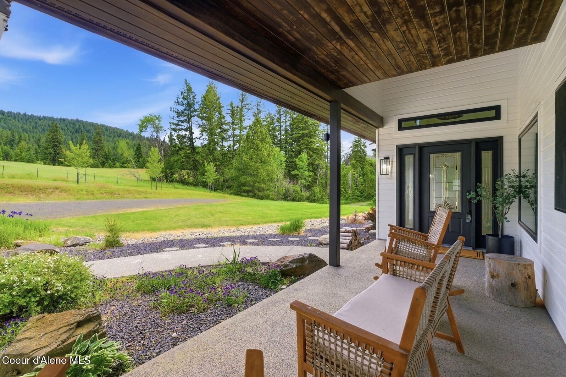 10988 West Thompson Road Coeur D'Alene, ID 83814 - Photo 9 of 71 Front Porch Living
