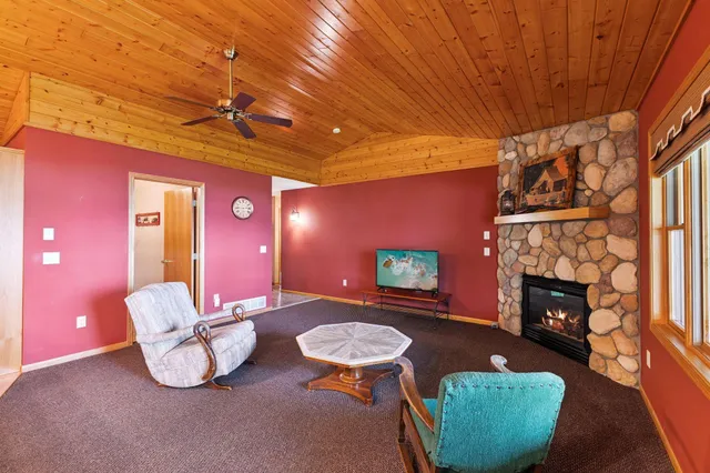 $1,075,000 | 10209-10215 Amery Avenue Northwest, Monticello, MN 55362