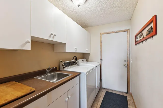 $1,075,000 | 10209-10215 Amery Avenue Northwest, Monticello, MN 55362