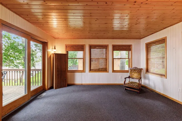 $1,075,000 | 10209-10215 Amery Avenue Northwest, Monticello, MN 55362