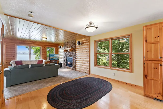 $1,075,000 | 10209-10215 Amery Avenue Northwest, Monticello, MN 55362