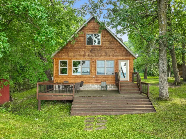 $1,075,000 | 10209-10215 Amery Avenue Northwest, Monticello, MN 55362