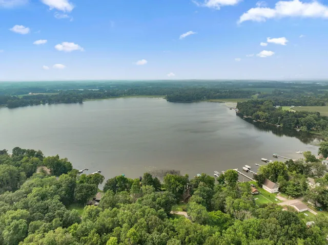 $1,075,000 | 10209-10215 Amery Avenue Northwest, Monticello, MN 55362