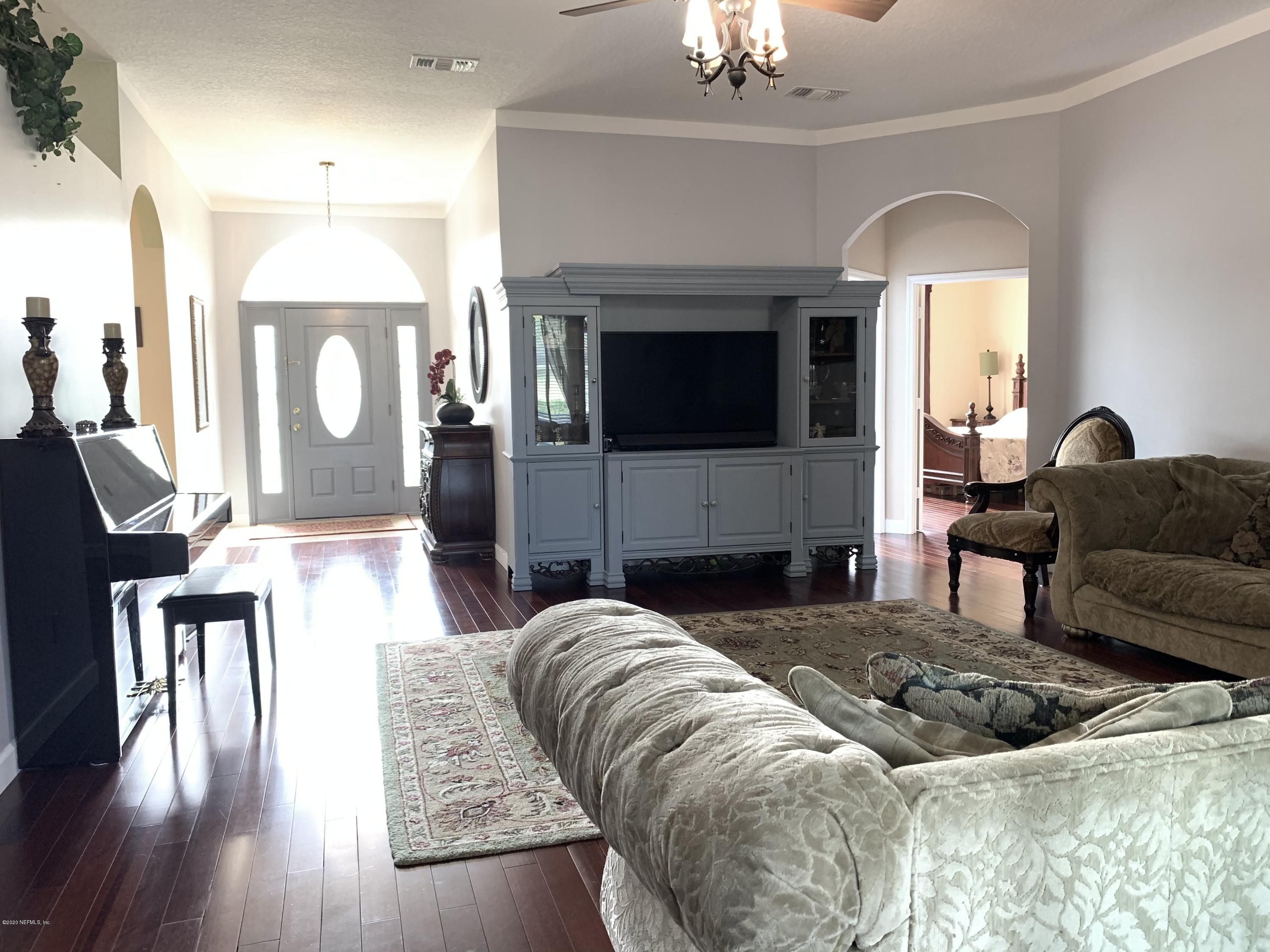 13531 Crashaw Road Jacksonville, FL 32246 - Photo 8 of 22 Family Room/Entry