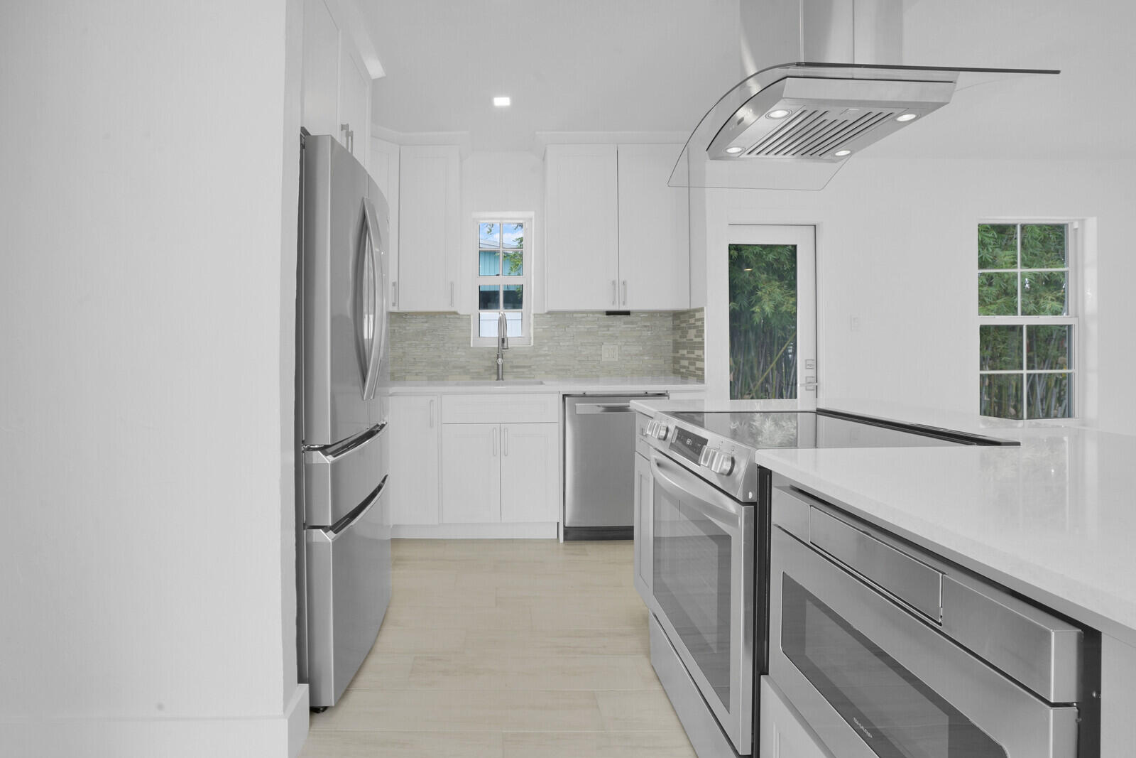 826 Sunset Road West Palm Beach, FL 33401 - Photo 12 of 52 More Kitchen