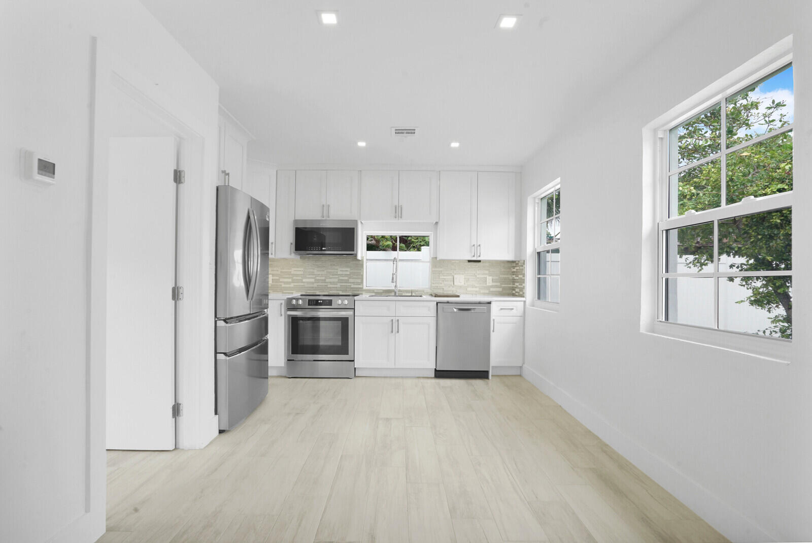 826 Sunset Road West Palm Beach, FL 33401 - Photo 41 of 52 Cottage Kitchen/LR/DR