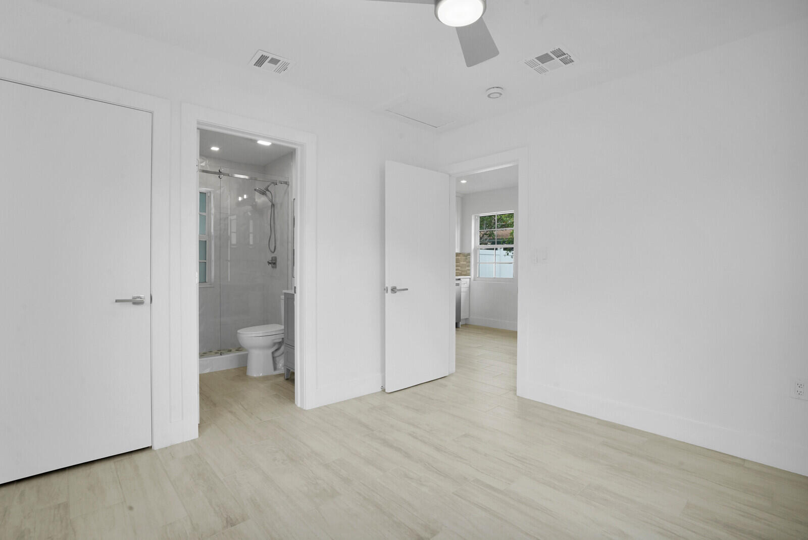 826 Sunset Road West Palm Beach, FL 33401 - Photo 45 of 52 Cottage BR/BA