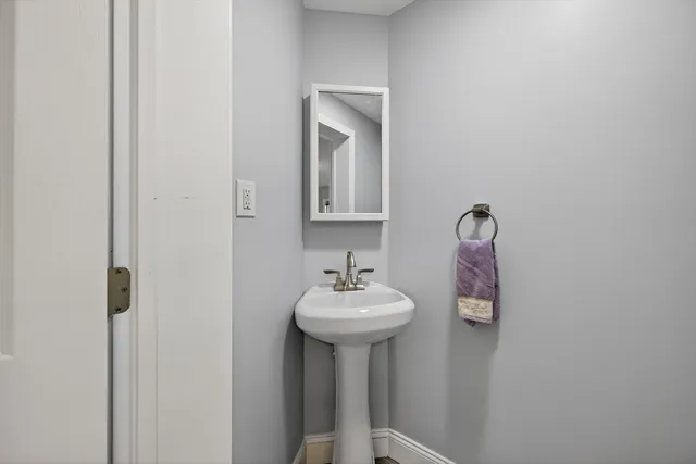 $1,150,000 | 762 Main Street, Wakefield, MA 01880