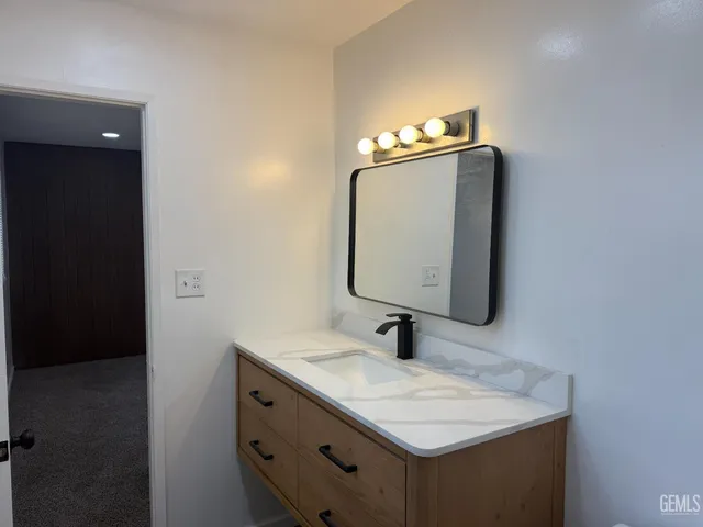 $299,999 | Undisclosed Address, Bakersfield, CA 93307