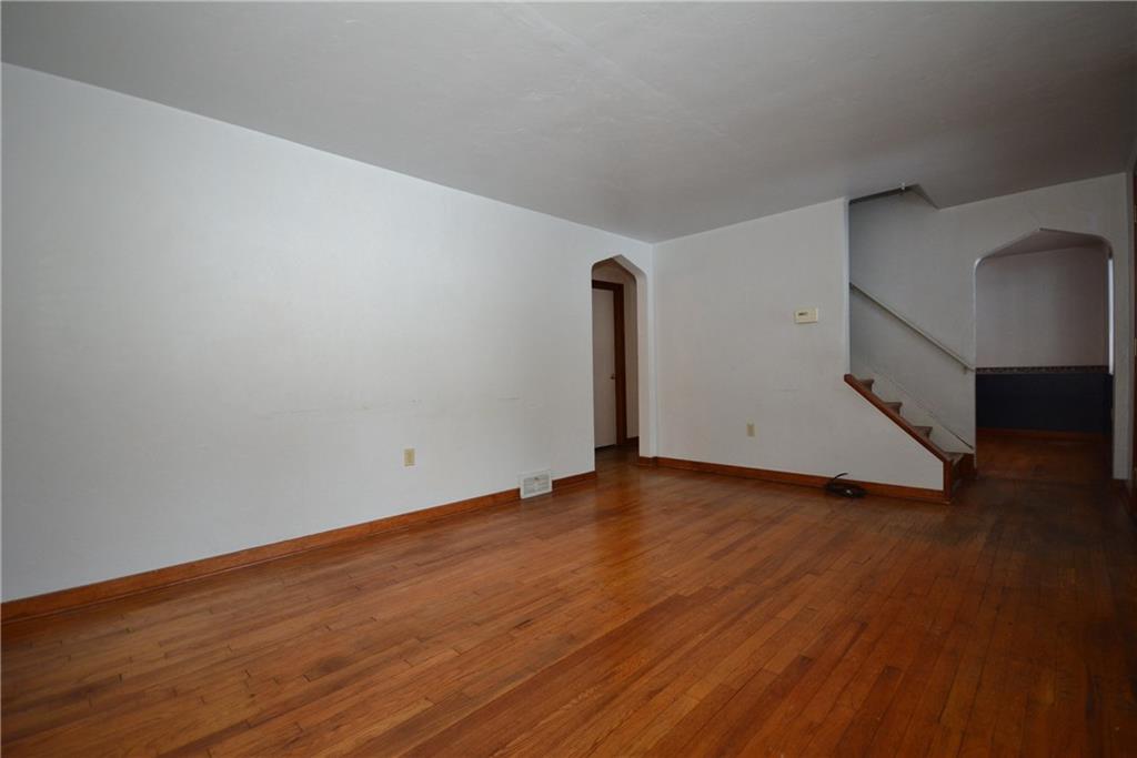 540 Haverhill Road Pittsburgh, PA 15228 - Photo 6 of 25 Another view of the living room