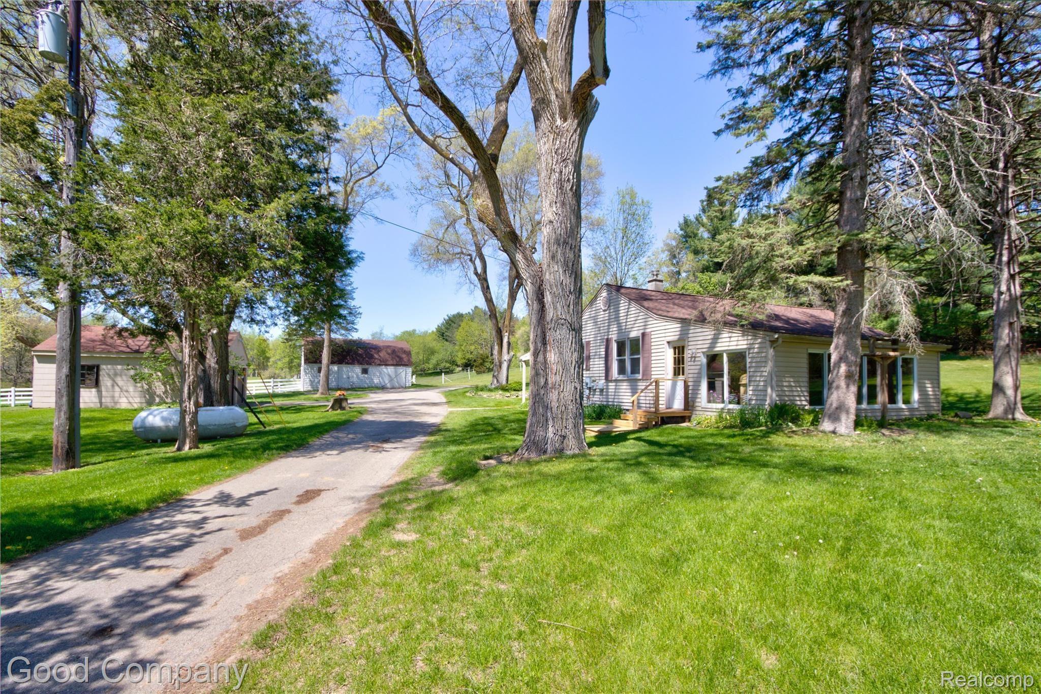 8455 Ellis Road Clarkston, MI 48348 - Photo 31 of 49 8455 Ellis Rd. 31