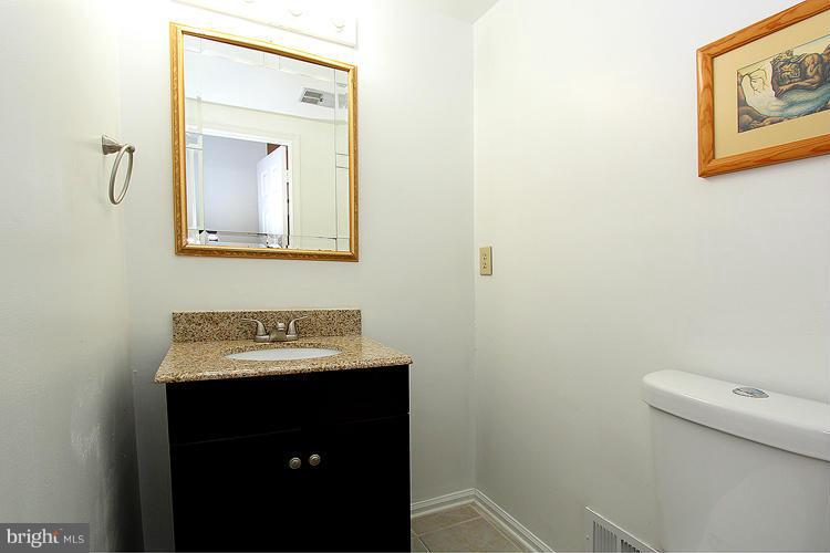 9 Grace Church Court Silver Spring, MD 20910 - Photo 12 of 26 Main Level Half Bath