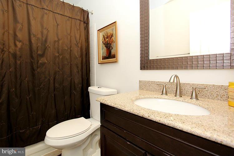 9 Grace Church Court Silver Spring, MD 20910 - Photo 15 of 26 Upper Level Full Bath