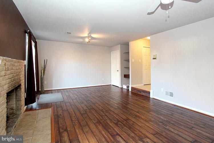 9 Grace Church Court Silver Spring, MD 20910 - Photo 4 of 26 Lower Level