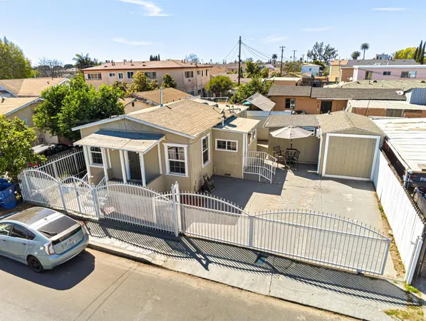 $500,000 | 4905 Morgan Avenue, Los Angeles, CA 90011