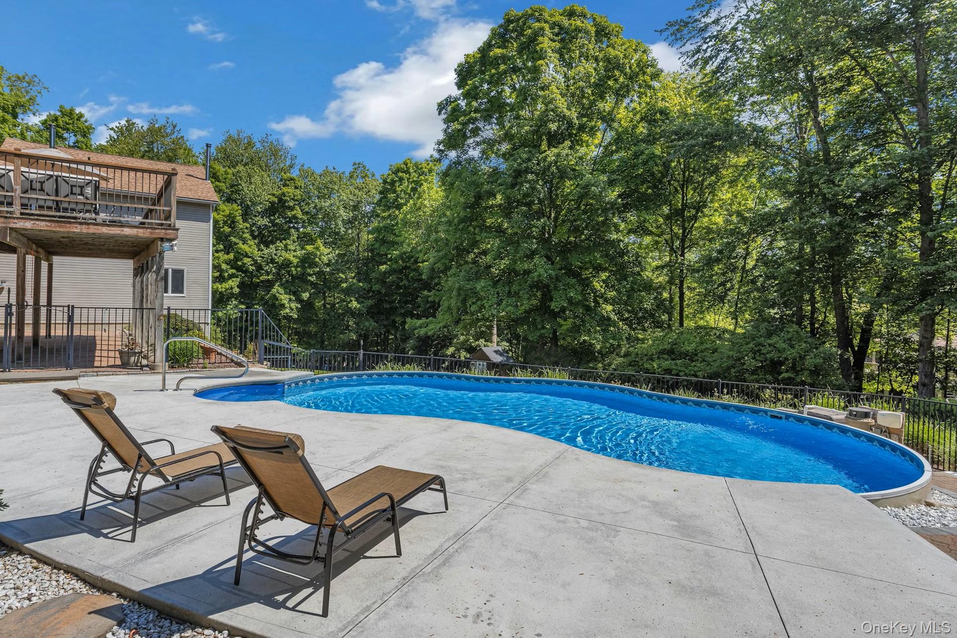 204 Cherry Hill Road Carmel, NY 10512 - Photo 30 of 41