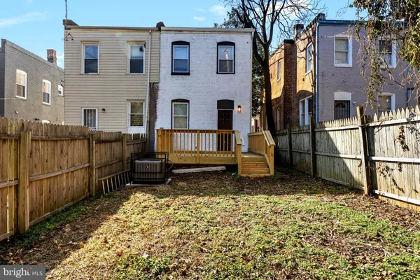$2,000 | 3324 Edmondson Avenue, Baltimore, MD 21229