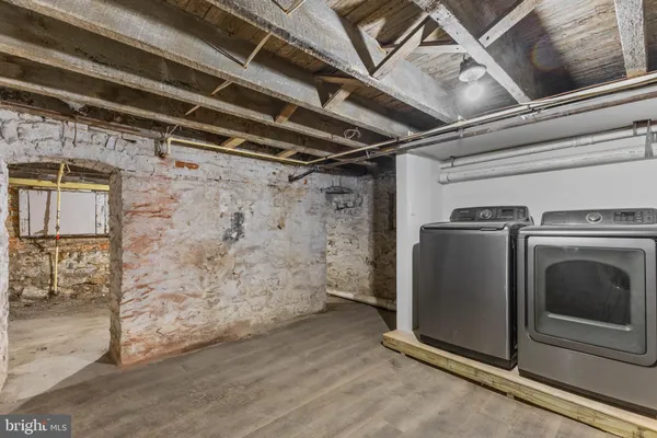 $2,000 | 3324 Edmondson Avenue, Baltimore, MD 21229