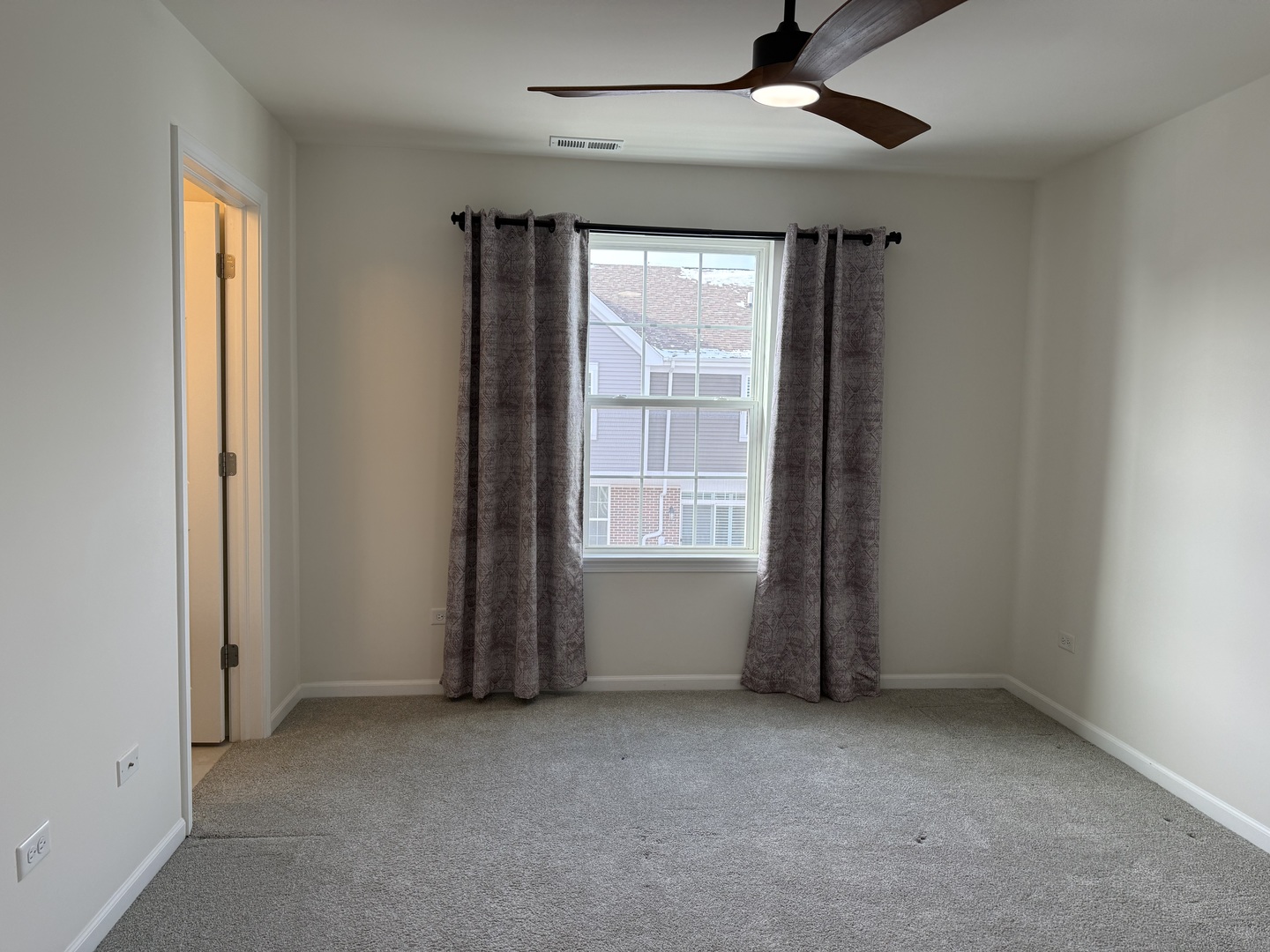 4411 Monroe Court Naperville, IL 60564 - Photo 19 of 22