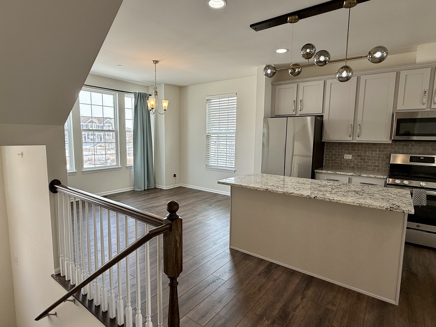 4411 Monroe Court Naperville, IL 60564 - Photo 2 of 22