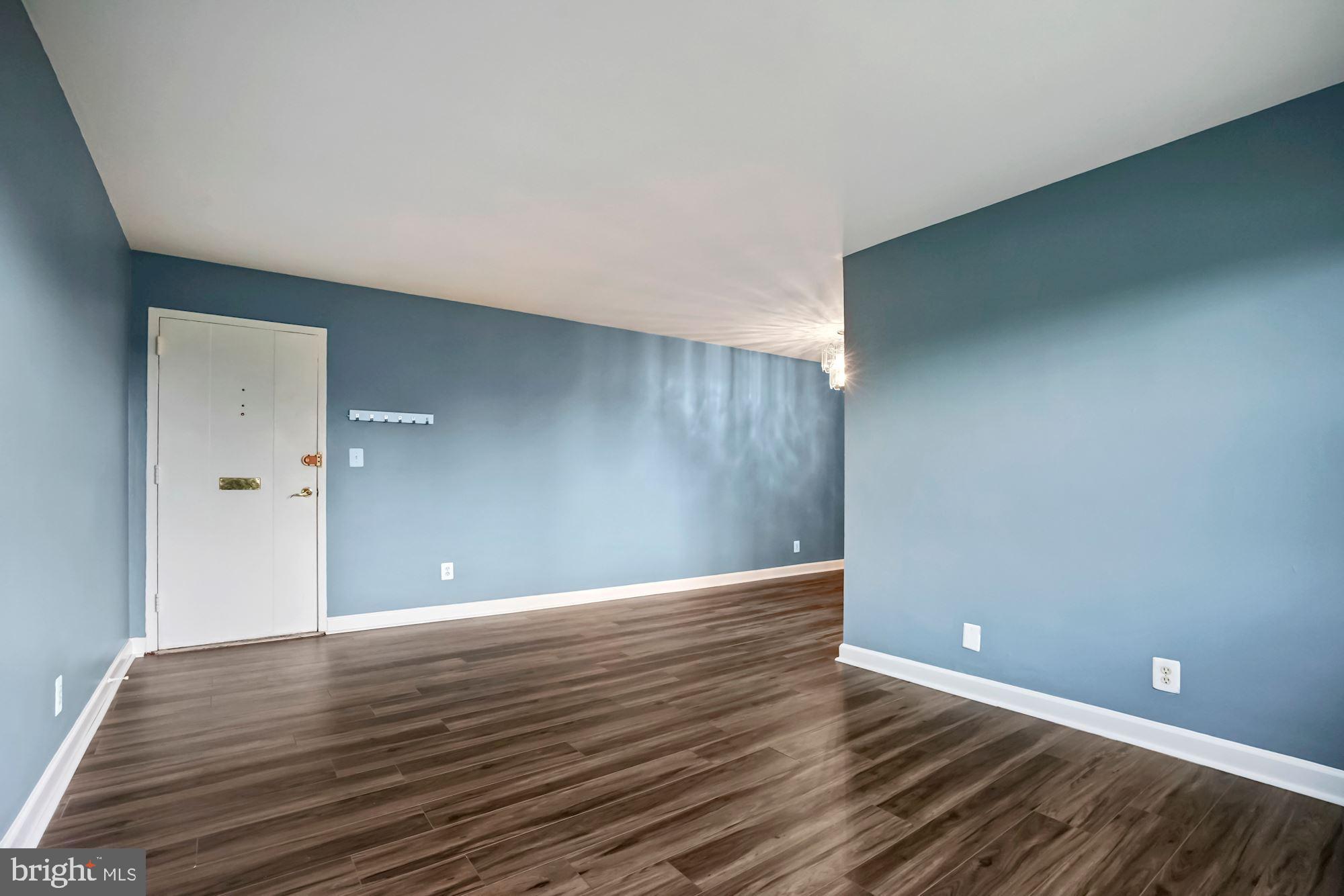 4635 20th Road North, Unit 10 Arlington, VA 22207 - Photo 3 of 30