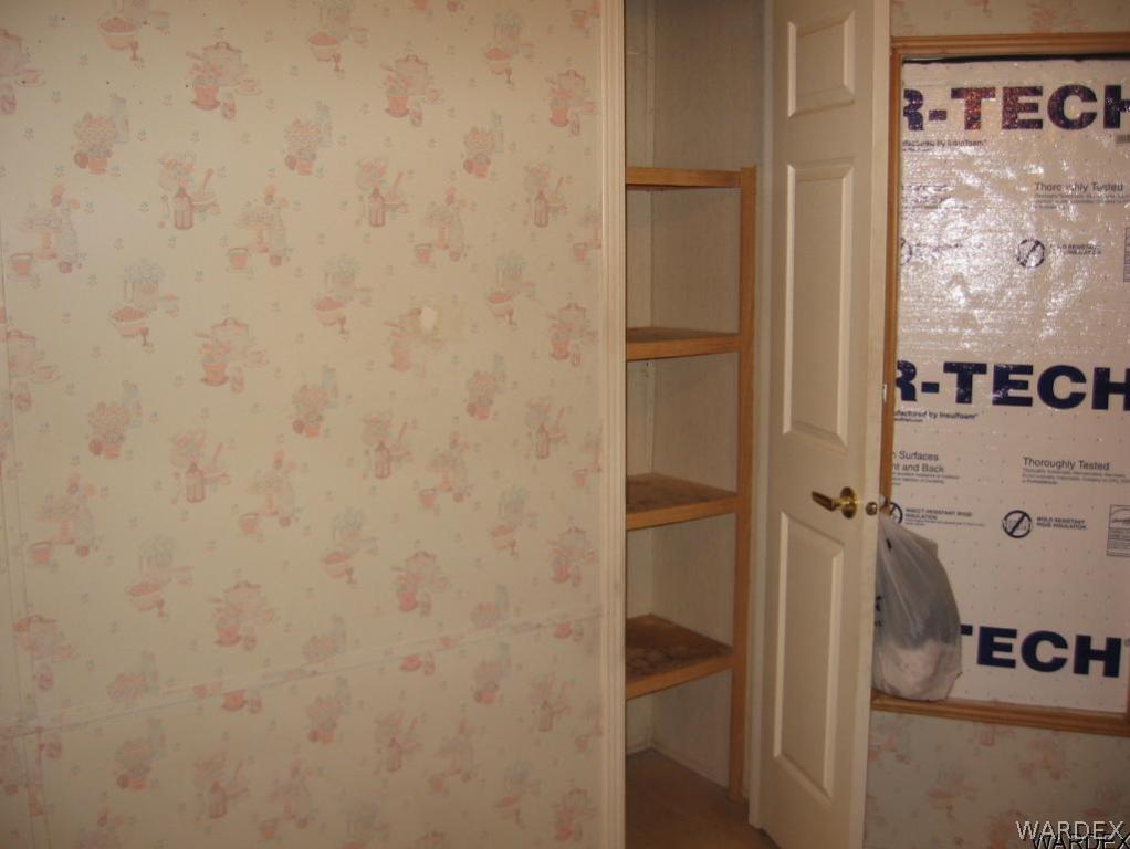 13407 South Water Reed Way Topock, AZ 86436 - Photo 7 of 24 Pantry