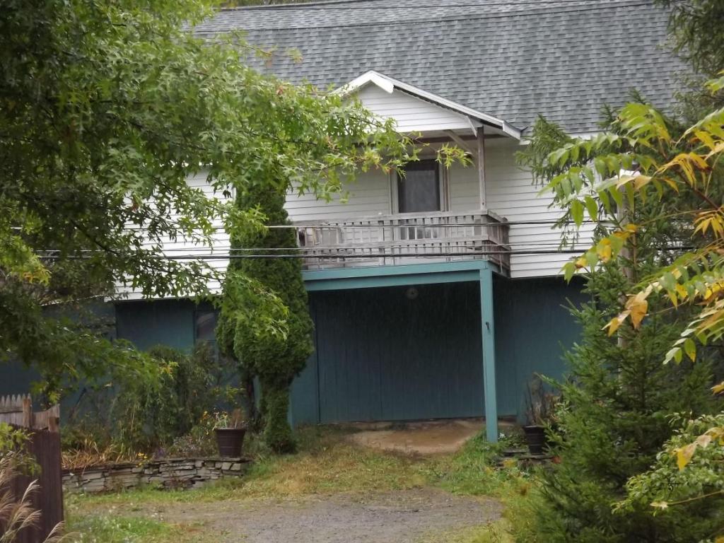 7481 Laurel Lake Road Brackney, PA 18812 - Photo 2 of 24 Gallery Image 2