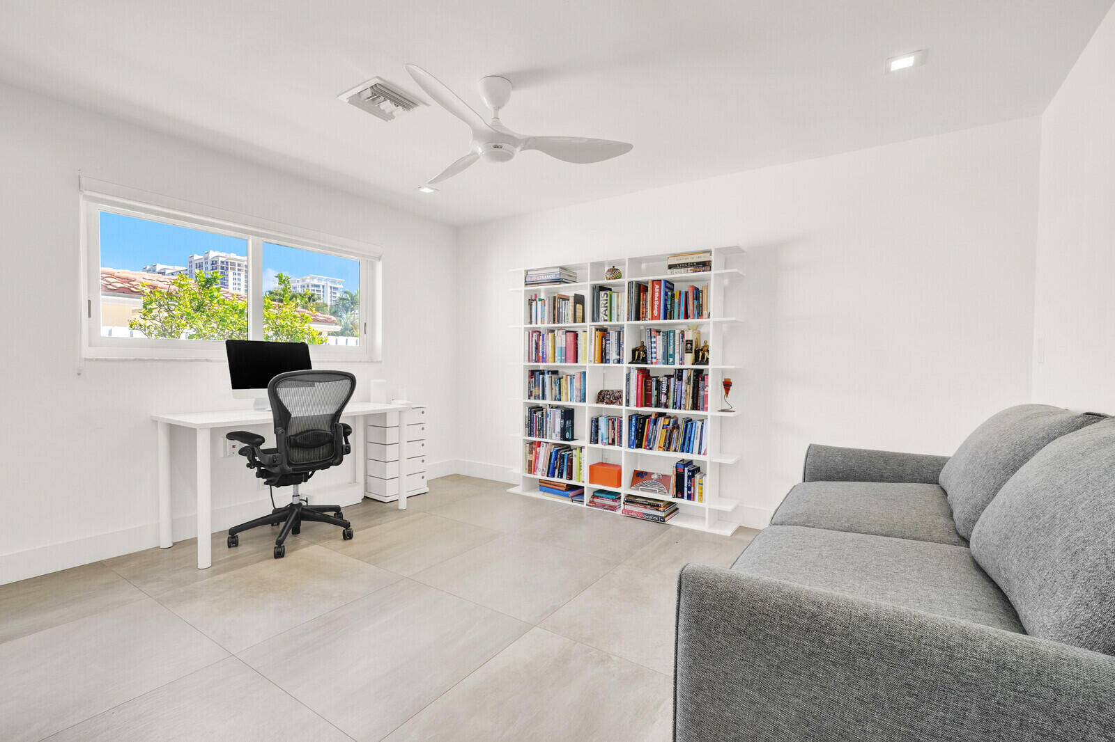 1199 Dolphin Road Singer Island, FL 33404 - Photo 25 of 60 29_Image_29_mls
