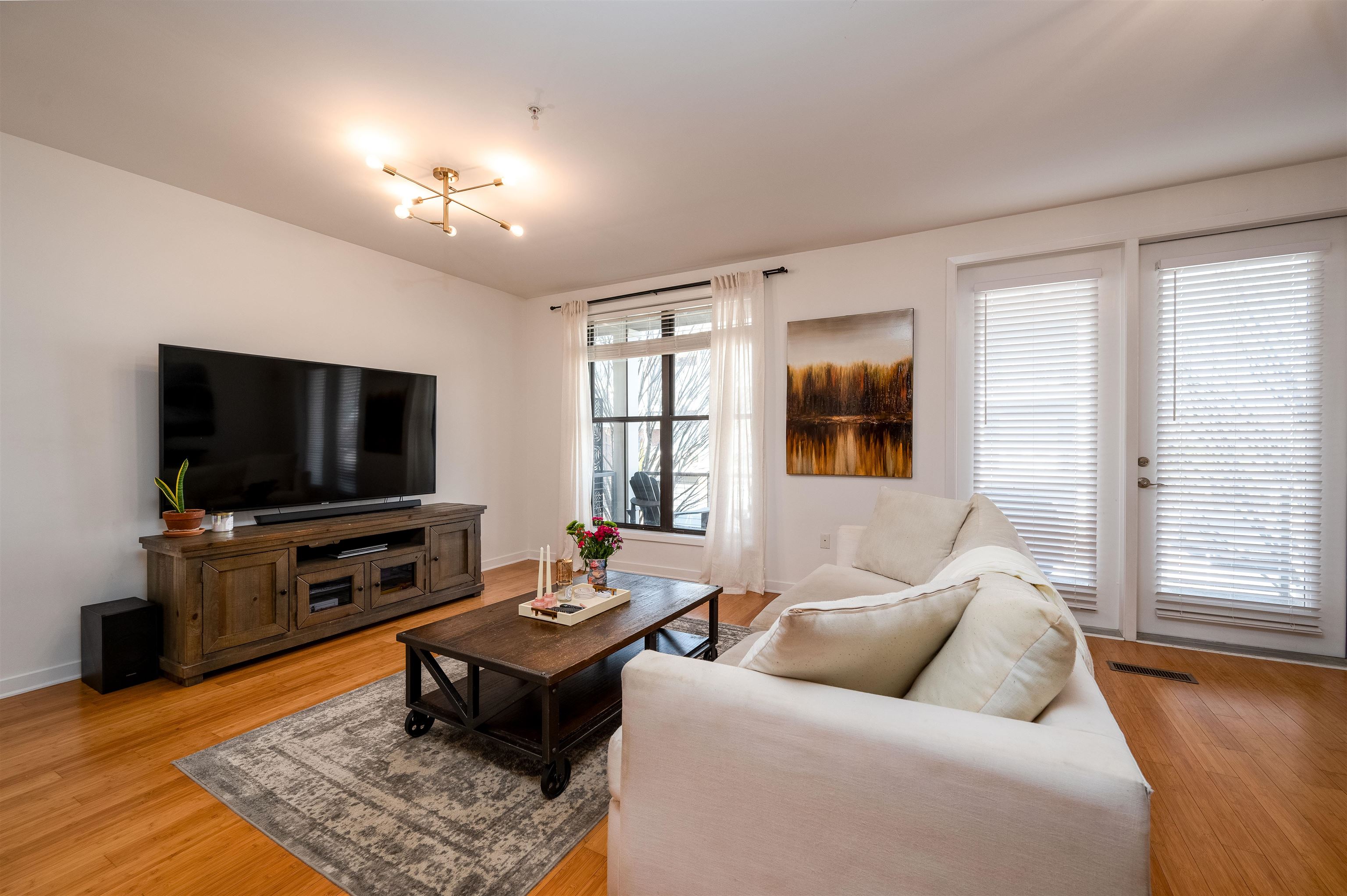 379 Cobalt Bay Loop, Unit 102 Memphis, TN 38103 - Photo 9 of 18