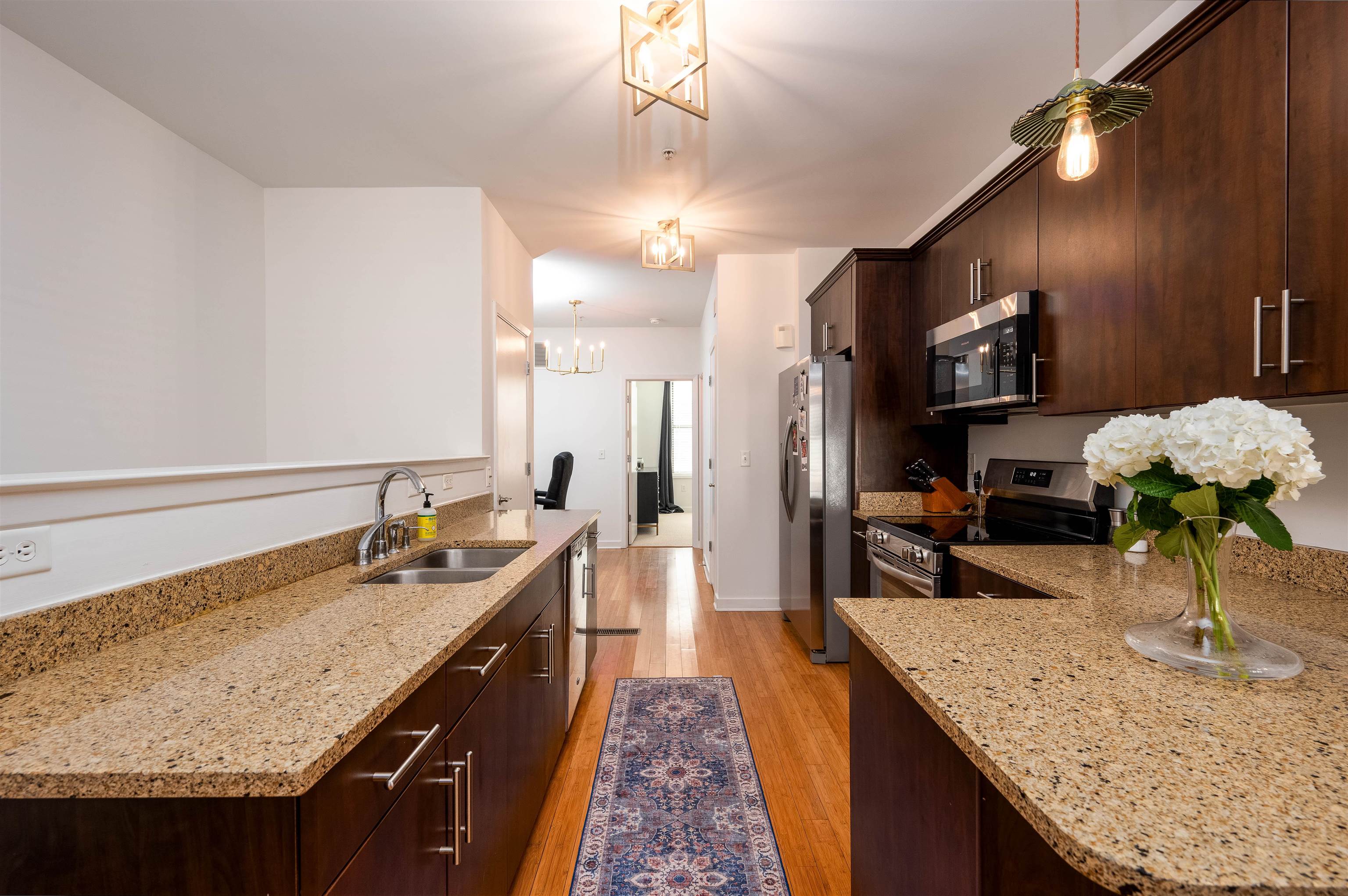 379 Cobalt Bay Loop, Unit 102 Memphis, TN 38103 - Photo 10 of 18