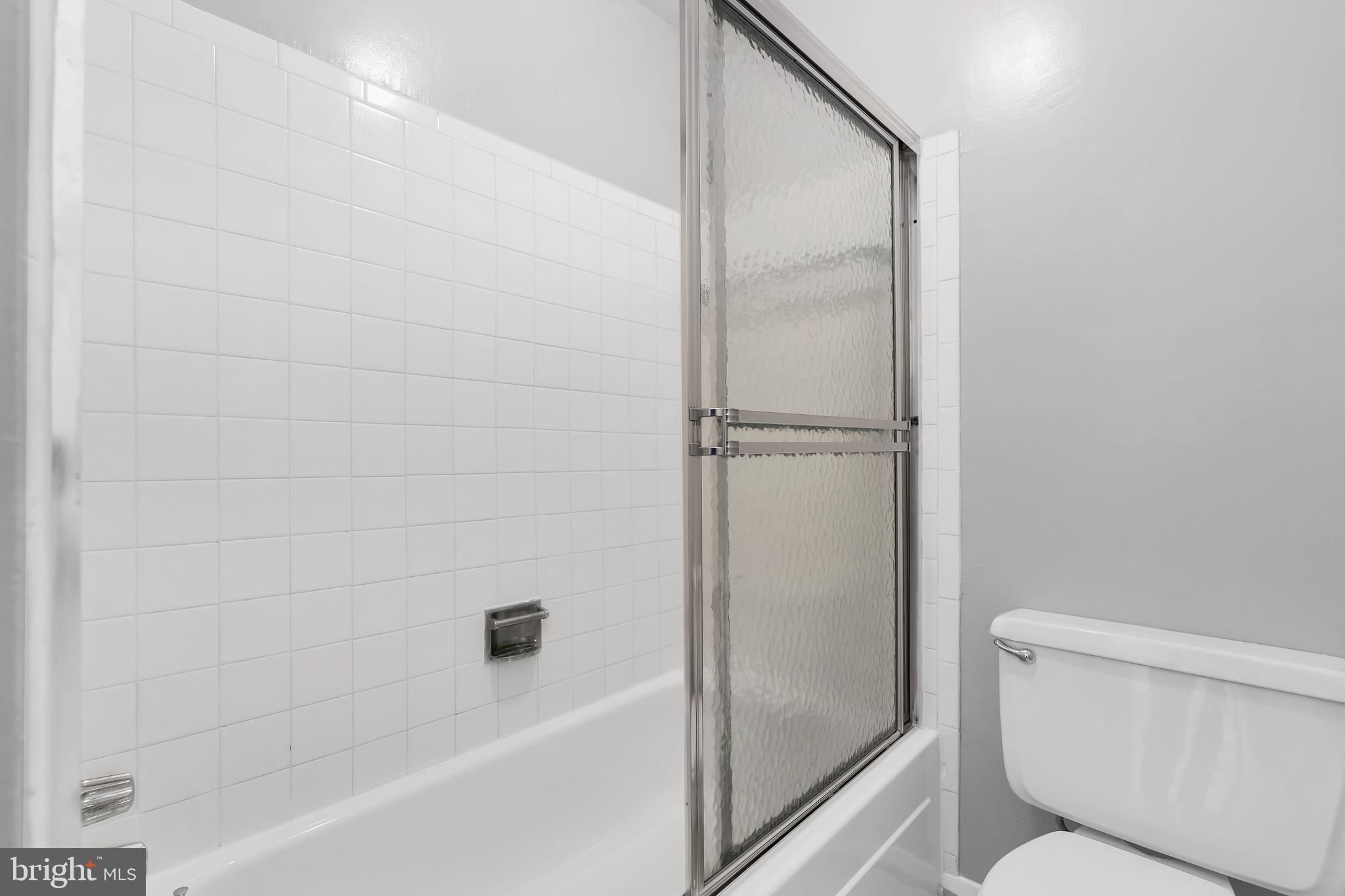 10803 Hunt Club Road Reston, VA 20190 - Photo 29 of 33