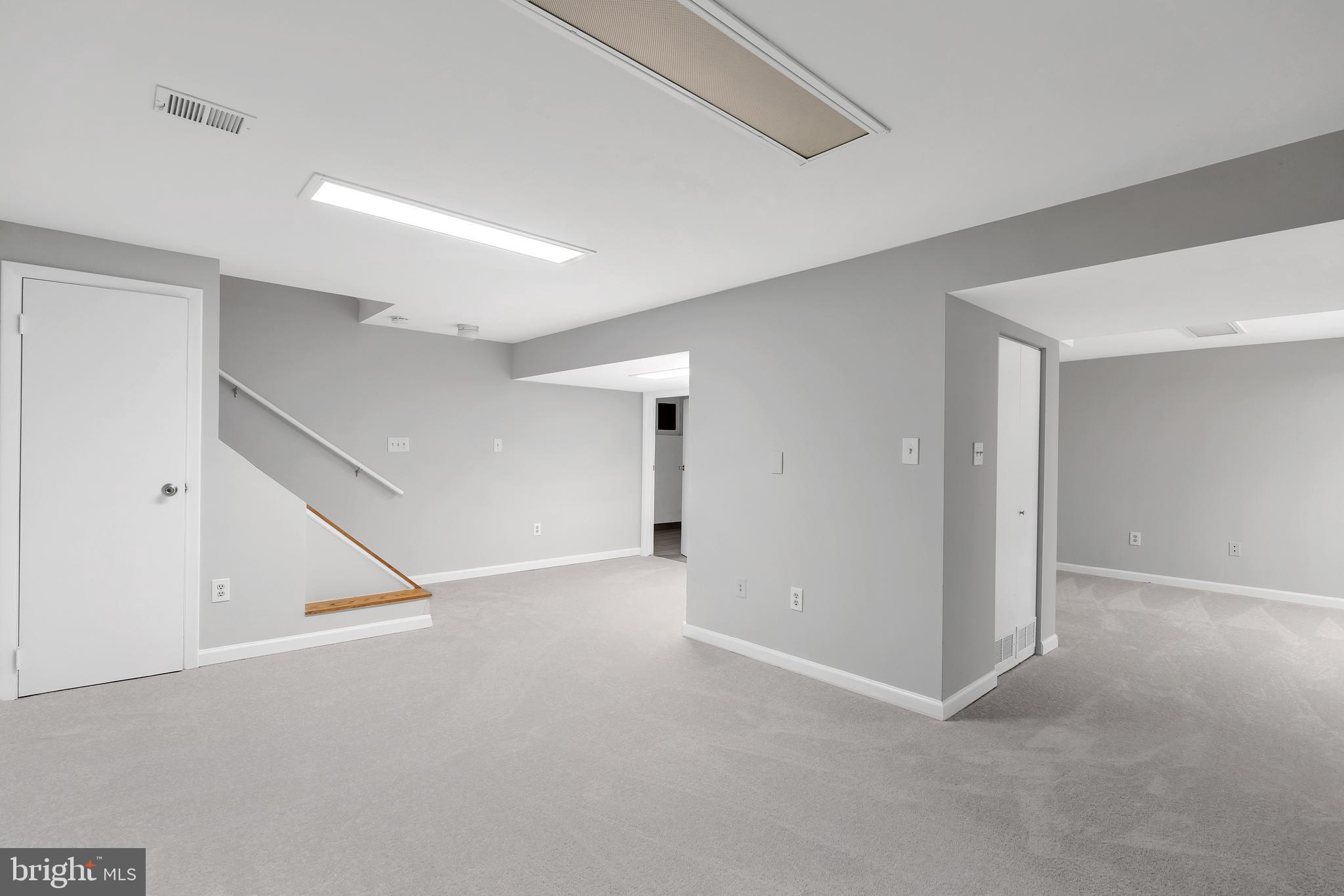 10803 Hunt Club Road Reston, VA 20190 - Photo 31 of 33