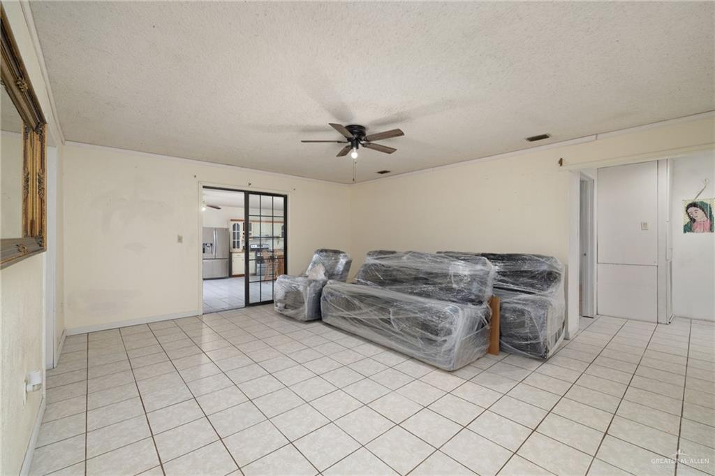 328 Albacore Street Roma, TX 78584 - Photo 4 of 20 Gallery Image 4