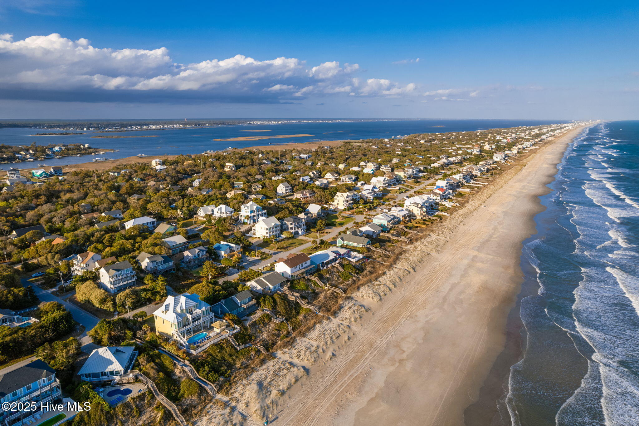 104 Arthur Drive Emerald Isle, NC 28594 - Photo 31 of 34 68-web-or-mls-chadwick-visuals-104-arthu