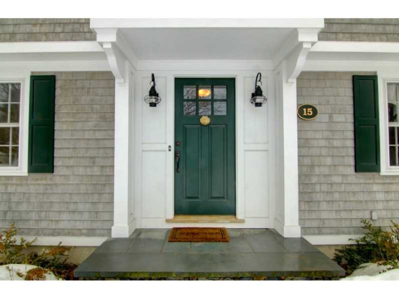 15 Ridgewood Road Barrington, RI 02806 - Photo 3 of 22 Exterior Front. Gracious front entrance features new door, lanterns and blue stone steps.