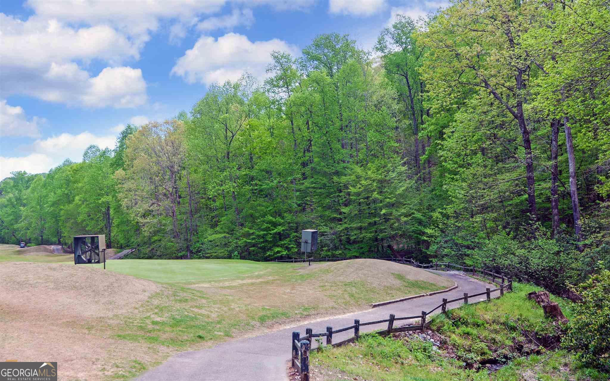 4835 Upper Berkshire Road Flowery Branch, GA 30542 - Photo 5 of 16