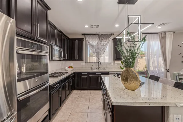 $2,950 | 10178 Blacktail Hill Court, Las Vegas, NV 89148