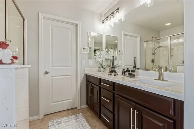 $2,950 | 10178 Blacktail Hill Court, Las Vegas, NV 89148