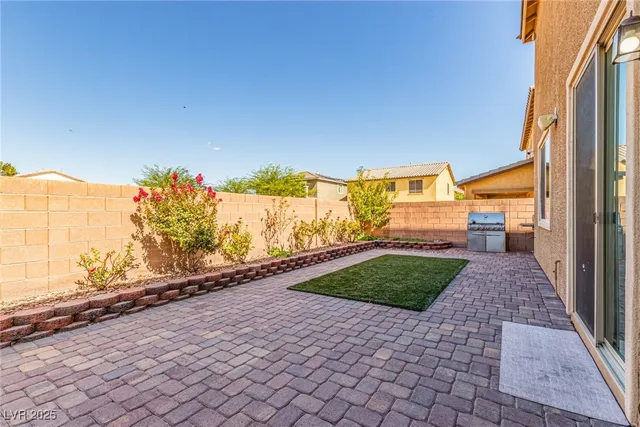 $2,950 | 10178 Blacktail Hill Court, Las Vegas, NV 89148