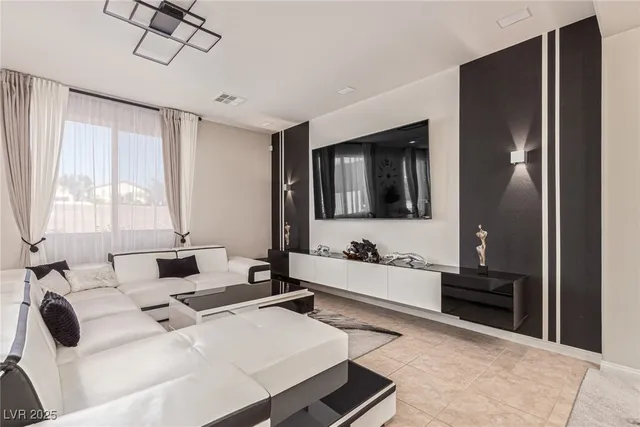 $2,950 | 10178 Blacktail Hill Court, Las Vegas, NV 89148