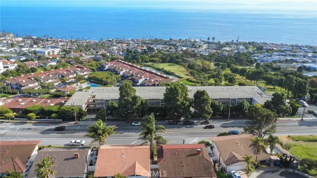 $704,000 | 2235 West 25th Street, Unit 123, San Pedro, CA 90732