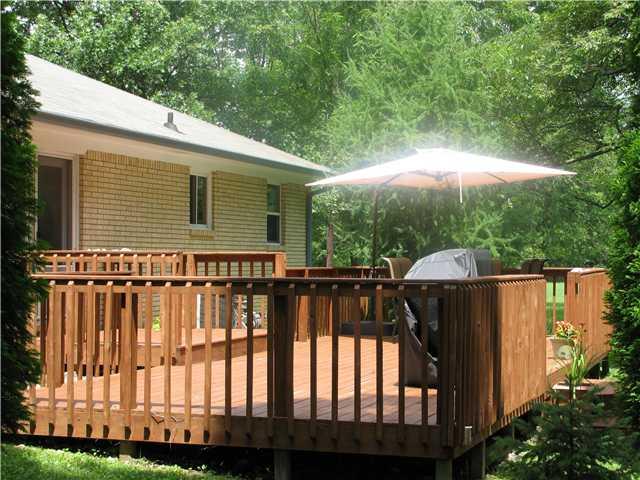 6353 Hickory Road Indianapolis, IN 46259 - Photo 8 of 10 Gallery Image 8