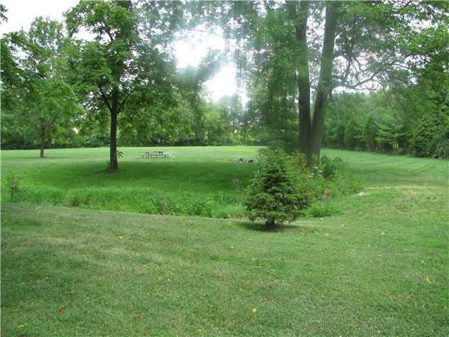 6353 Hickory Road Indianapolis, IN 46259 - Photo 10 of 10 Gallery Image 10
